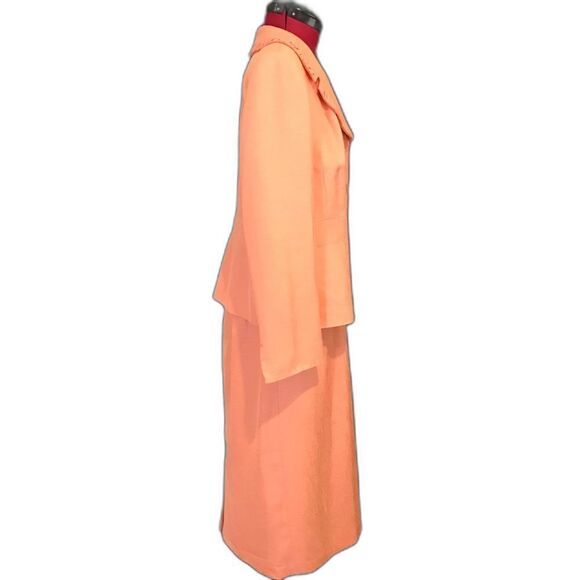 Suit Studio Skirt Suit Women’s Plus Size 16 Peach 2-Piece Blazer & Skirt Set - Picture 3 of 9